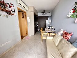 Commonwealth Towers (D3), Condominium #405056561